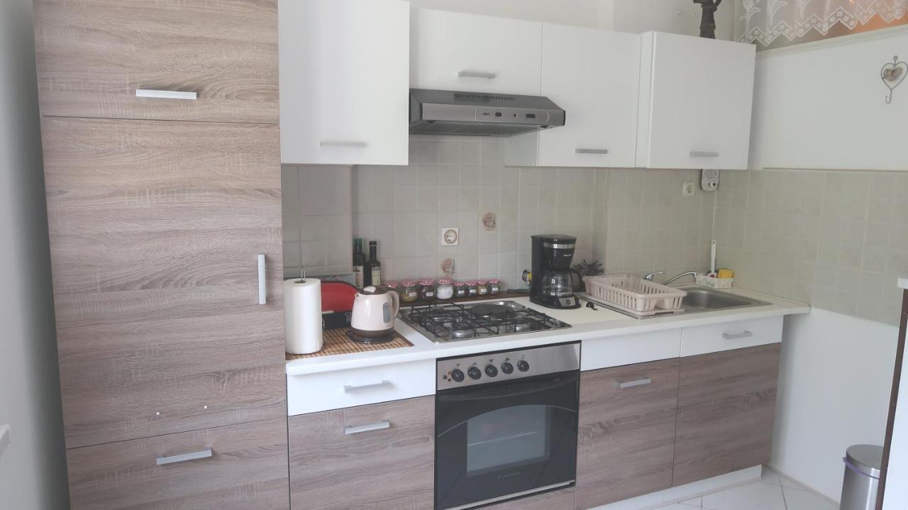 Adria Apartment Rijeka Bagian luar foto